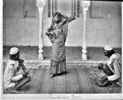 1 old picture of delhi courtesans.jpg from delhi randi pg