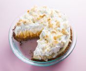 bas best coconut cream pie.jpg from creampe com