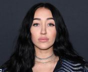 everything you need to know about noah cyrus 1601301707 view 0.jpg from noah cyrus