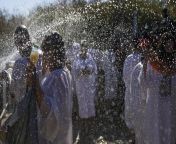 melihat ritual pembaptisan di sungai yordan 4 169 jpegw700q90 from ritual pembabtisan