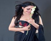 shubhangi atre cleavage black saree bhabhi 2.jpg from angoori bhabhi fakes photo desifakes com