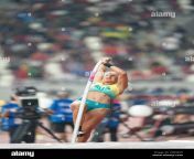 liz parnov participating in the pole vault at the doha 2019 world championships in athletics 2pxxax9.jpg from liz doha