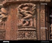 sculpture carved on rajarani temple at bhubaneswar orissa india asia t5ea02.jpg from www odisha bhubaneswar sex cameraman jungle