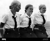 bdm girls 1930s fd7fme.jpg from bdm