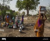 west bengal india 24th apr 2016 indian women collect water from a fy9aan.jpg from bangladeshi kochi mal bangladesh village sex video bangladeshi school sex first time bfian school rape 15 saal ki ladki rapeww xxxx videos english hd tv serial actr