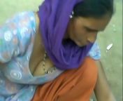 505990b00e3ce56b360a6ec94d9a8127 19.jpg from indian aunty cleavage in bus