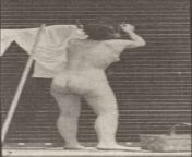 nude woman hanging clothes on a line rbm qp301m8 1887 434a7 c53ae0 640.jpg from nude hanged woman
