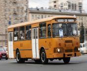 5ab11aae15e9f940735f8169.jpg from russian school bus