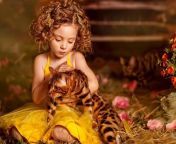 curly hair cute little girl with cat is wearing yellow dress cute 1440x1080.jpg from देसी प्यारा लड़की लानत है साथ में उसके bf के पिता