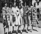 fashion and clothing from the 1940s what did women wear jpg1587273959 from photo of haw did women give birth