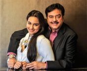 2020 9largeimg 728114937 jpeg from sonakshi sinha and satrughan sinha nude pussy fucked shatrughan s