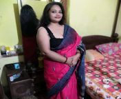 1 13 17.jpg from indian chubby mature with young