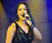 sunidhi chauhan pictures.jpg from young sisterss sunidhi chauhan nude
